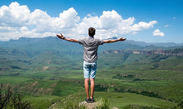 Photo by Julian Jagtenberg: https://www.pexels.com/photo/man-wearing-grey-shirt-standing-on-elevated-surface-103123/