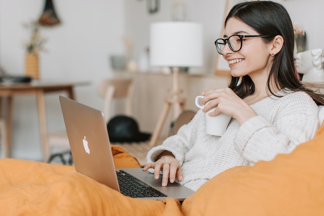 Photo by Vlada Karpovich: https://www.pexels.com/photo/woman-having-coffee-while-using-laptop-4050388/