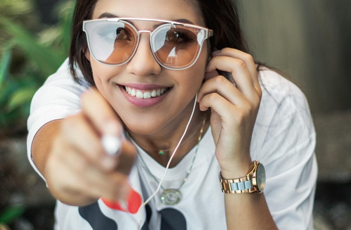 reselling side hustle